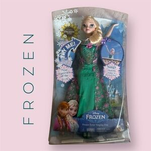 Disney Frozen Singing Elsa Doll - Green and Pink